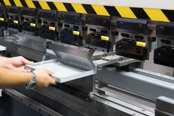 Techniques de pliage de métal pour la construction extérieure
