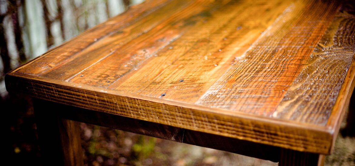 table en bois